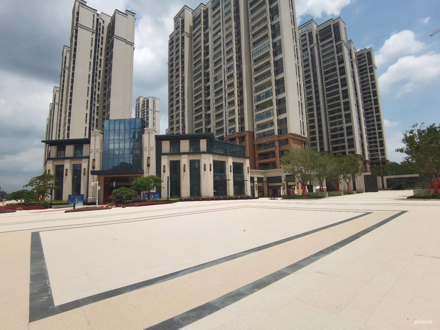 惠州市博罗县奥晨天元花园-人行通道摆闸